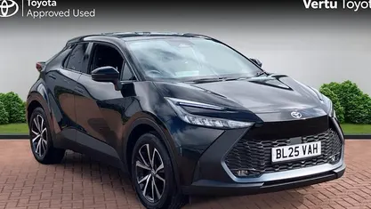 Used Toyota C-HR Design 223 HP (164 kW) 2025 Black SUV