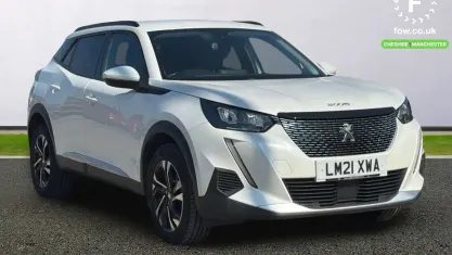 Used Peugeot 2008 Allure 131 HP (96 kW) 2021 White SUV