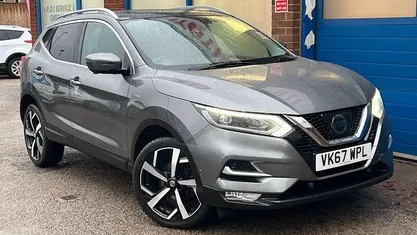 Used 2017 Nissan Qashqai Tekna SUV | £9,295 (Fair price)