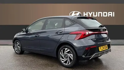 Used Hyundai i20 Advanced 101 HP (74 kW) 2024 Hatchback