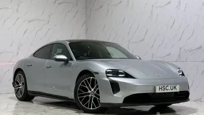 Usado Porsche Taycan 300 kW (408 CV) 2023 Berlina