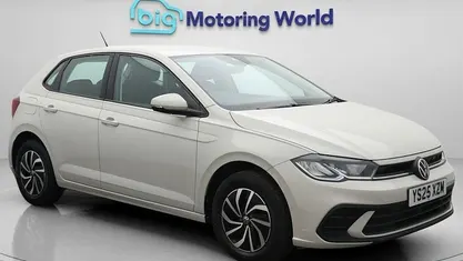 Used VW Polo Life 95 HP (69 kW) 2025 Hatchback