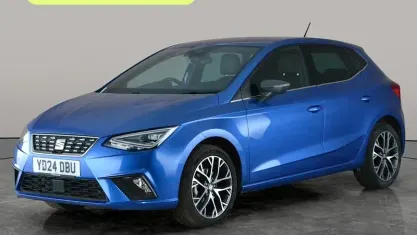 Usado Seat Ibiza XCELLENCE 110 HP (80 kW) 2023 Azul Citadino