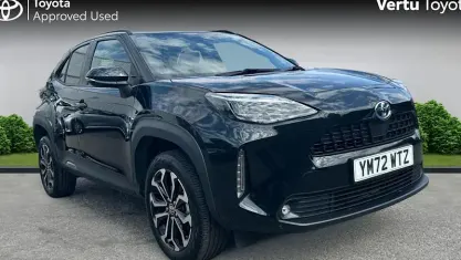 Used Toyota Yaris Cross Design 116 HP (85 kW) 2023 Black SUV