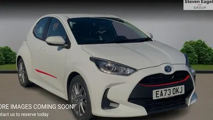 Used Toyota Yaris Hybrid 116 HP (85 kW) 2026 Hatchback