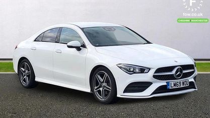 Begagnad Mercedes CLA180 AMG Line Premium 136 HK (100 kW) 2022 Sedan