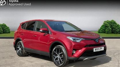 Begagnad Toyota RAV4 Design 197 HK (144 kW) 2018 SUV