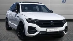 White Used 2022 VW Touareg Black Edition SUV | £45,394 (Fair price)