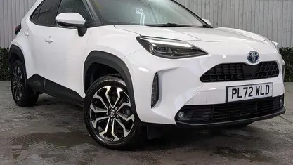 Used Toyota Yaris Hybrid Design 116 HP (85 kW) 2025 Estate