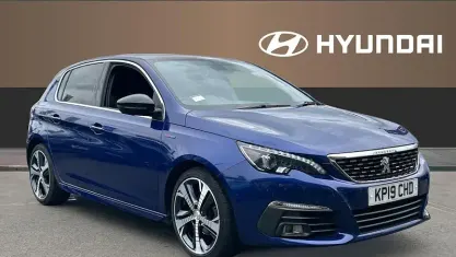 Used Peugeot 308 GT-line 131 HP (96 kW) 2019 Blue Hatchback