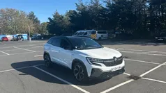 White Used 2024 Renault Austral Iconic Esprit Alpine SUV | £25,880 (Fair price)