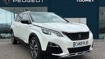 Used Peugeot 5008 Premium 131 HP (96 kW) 2019 White SUV