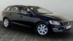 Blue Used 2017 Volvo V60 SE Lux Estate | £11,995 (Good price)