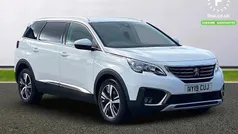 White Used 2019 Peugeot 5008 Allure MPV | £15,699 (Fair price)