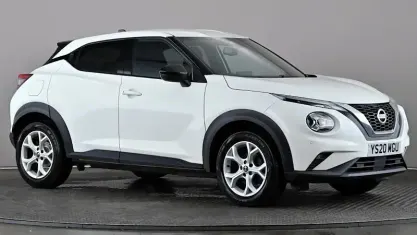 Used Nissan Juke N-Connecta 117 HP (86 kW) 2020 White SUV