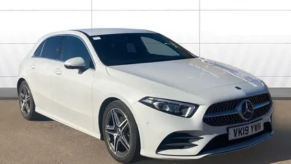 Begagnad Mercedes A200 Executive 163 HK (119 kW) 2022 Halvkombi