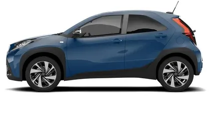 Used Toyota Aygo X PURE 72 HP (52 kW) 2025 SUV