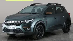 Green Used 2024 Dacia Sandero Extreme Hatchback | £12,006 (Fair price)