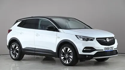 Used Vauxhall Grandland X Sport 131 HP (96 kW) 2019 White SUV