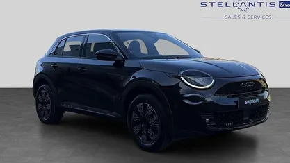 New Fiat 600 S 101 HP (74 kW) 2025 Black SUV
