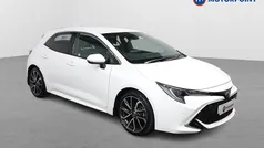 White Used 2022 Toyota Corolla Hatchback | £19,949 (Fair price)