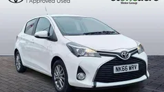 White Used 2016 Toyota Yaris Hatchback | £7,750 (Fair price)