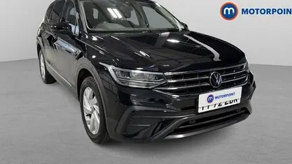 Used VW Tiguan Allspace Life 150 HP (110 kW) 2023 Black SUV
