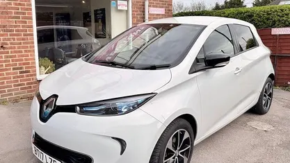 Used Renault Zoe Dynamique 67 kW (92 HP) 2018 Hatchback