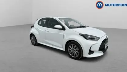Used Toyota Yaris Hybrid 116 HP (85 kW) 2026 Hatchback