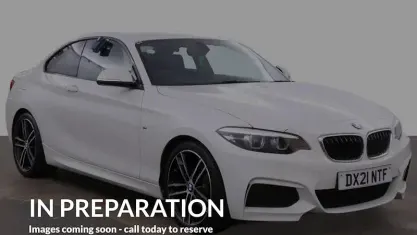 Używany BMW 218 M Sport 136 KM (100 kW) 2021 Biały Coupe