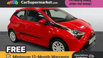 Used Toyota Aygo X-play 72 HP (52 kW) 2021 Hatchback