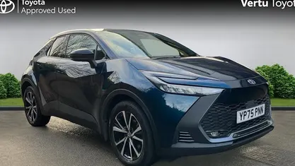 Used Toyota C-HR Design 223 HP (164 kW) 2025 SUV