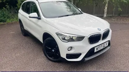 Käytetty BMW X1 Efficient Dynamics 150 HP (110 kW) 2019 Katumaasturi