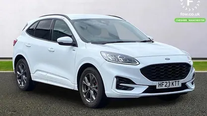 Used Ford Kuga ST-Line 150 HP (110 kW) 2023 White SUV