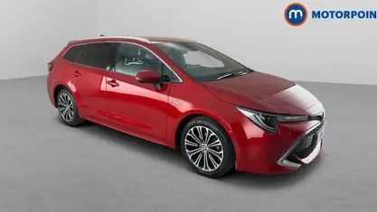 Used Toyota Corolla 122 HP (89 kW) 2021 Red Estate