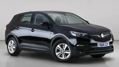 Used Vauxhall Grandland X S 131 HP (96 kW) 2019 Black SUV
