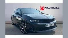 Black Used 2023 Vauxhall Astra Ultimate Hatchback | £17,704 (Fair price)