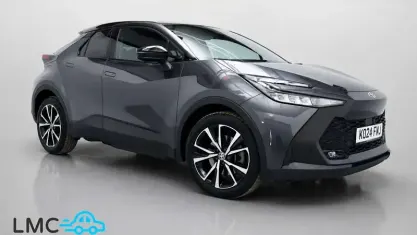 Used Toyota C-HR Design 223 HP (164 kW) 2026 SUV