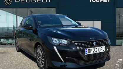 Used Peugeot 208 Allure+ 102 HP (75 kW) 2023 Black Hatchback