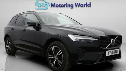 Used Volvo XC60 R-Design 250 HP (183 kW) 2021 Black SUV