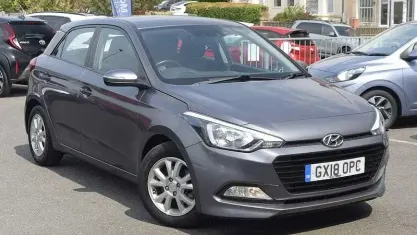 Used Hyundai i20 SE 101 HP (74 kW) 2018 Grey Hatchback