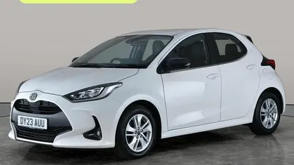 Used Mazda 2 Comfort 116 HP (85 kW) 2023 White Hatchback