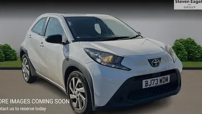 Used Toyota Aygo X PURE 72 HP (52 kW) 2025 SUV