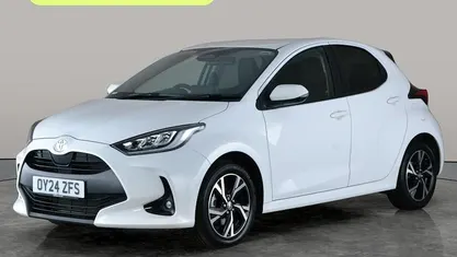 Used Toyota Yaris Hybrid Design 116 HP (85 kW) 2026 Hatchback