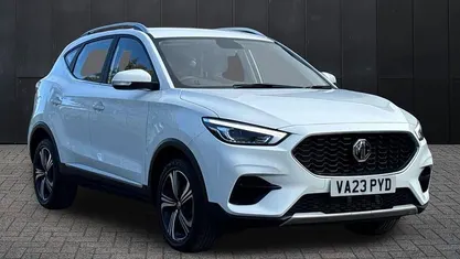 White Used 2023 MG ZS Excite Hatchback | £13,959 (Fair price)