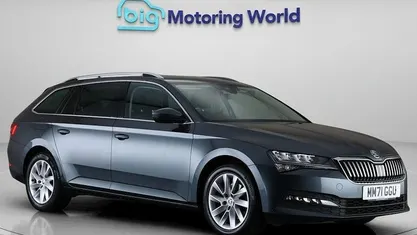 Used Skoda Superb SE Technology 150 HP (110 kW) 2022 Estate