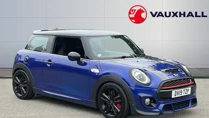 Used Mini Cooper S Sport 192 HP (141 kW) 2019 Blue Hatchback