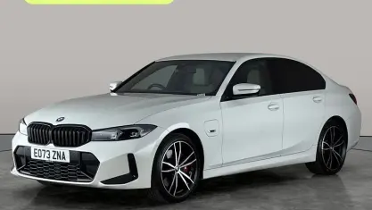 Used BMW 330e M Sport 292 HP (214 kW) 2023 White Sedan
