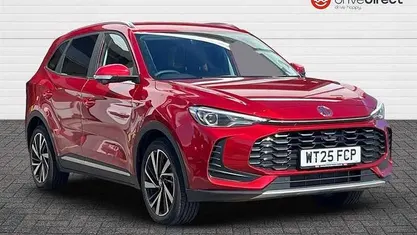 Red Used 2025 MG ZS Trophy Hatchback | £19,999 (Fair price)