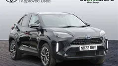 Black Used 2022 Toyota Yaris Cross SUV | £19,000 (Fair price)